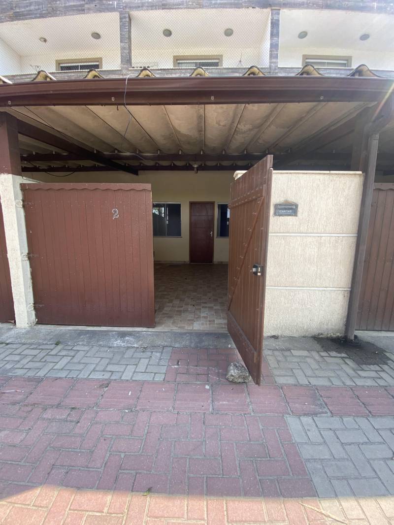 Apartamento no Recanto de Itaipuaçu.